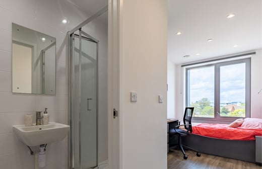 Platinum Plus En Suite